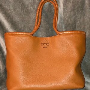Tory Burch Taylor Tote Saddle New without tags